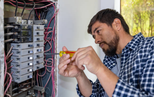 Best Emergency Electrician Near Me  in Middleton, WI